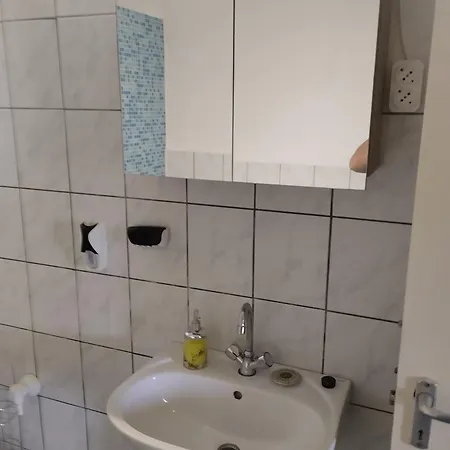 Aliz Es Martin Vendeghaz 度假居 Balatonmáriafürdő