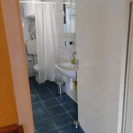 Aliz Es Martin Vendeghaz * Balatonmáriafürdő