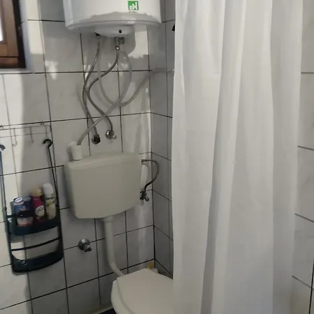 Aliz Es Martin Vendeghaz * Balatonmáriafürdő